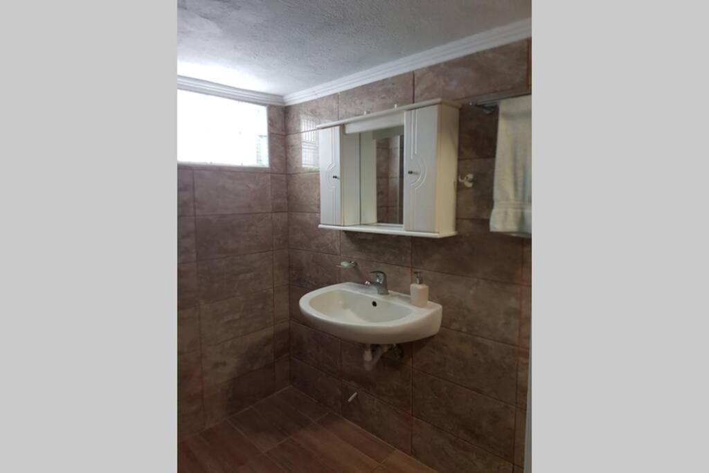 ~Melhouse~ Next To The Sea, Spacious, Bright Olympiada Extérieur photo